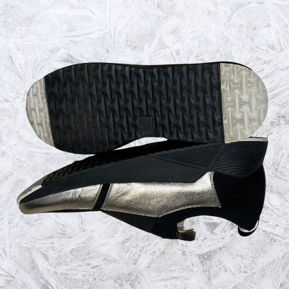 Vaneli Sport Black & Silver Slip on Shoes 10 N excellent condition - Picture 4 of 7